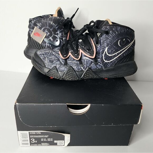Nike Kyrie 7s What the sneakers - Picture 1 of 7